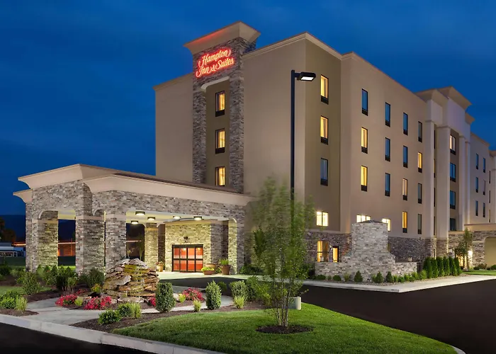 Hampton Inn & Suites Williamsport - Faxon Exit