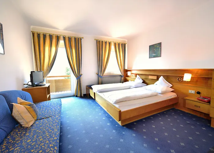 Hotel Dolomiten Dobbiaco