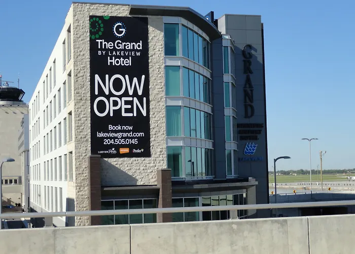 The Grand Winnipeg Airport Hotel By Lakeview