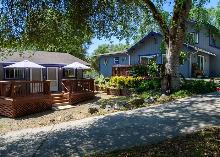 Little Valley Inn Mariposa