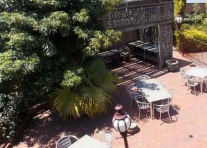 Bell Motel Melbourne City