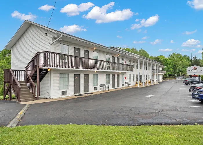 Autumn Creek Branson Motel Indian Point