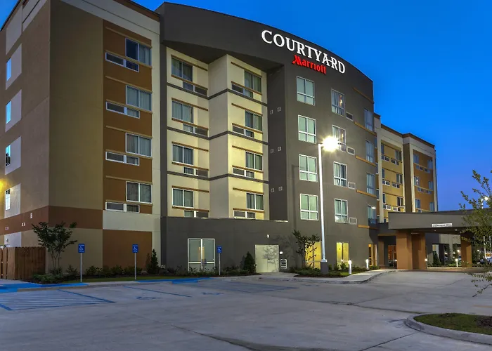 Courtyard By Marriott Hammond