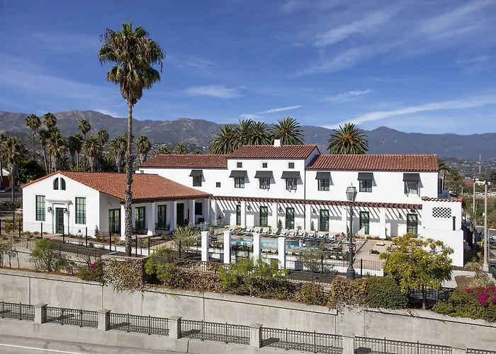 Moxy Santa Barbara Hotel