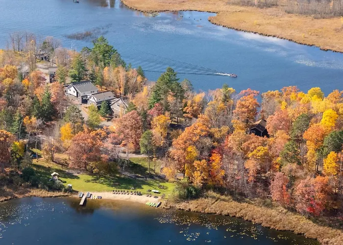 Lost Lake Lodge