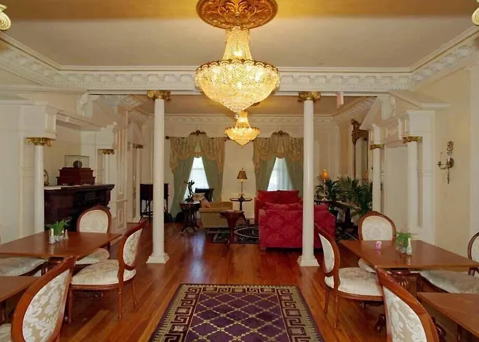 The Hotel Magnolia Foley