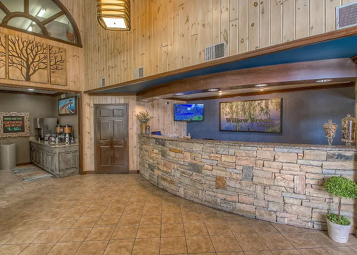 Accommodation By Willow Brook Lodge Pigeon Forge