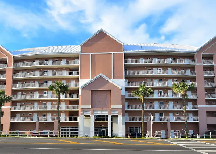Palmetto Inn & Suites On The Beach Panama City Beach