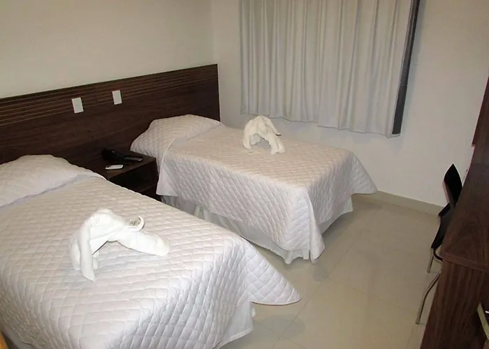 Hotel Master Governador Valadares