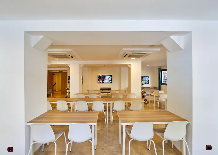 Mll Mediterranean Bay - Adults Only El Arenal 