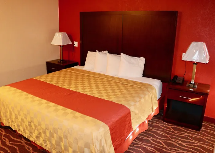 Holiday Lodge - Salem,Or