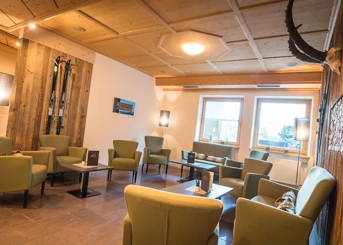 Mountain Living Apartments San Valentino alla Muta