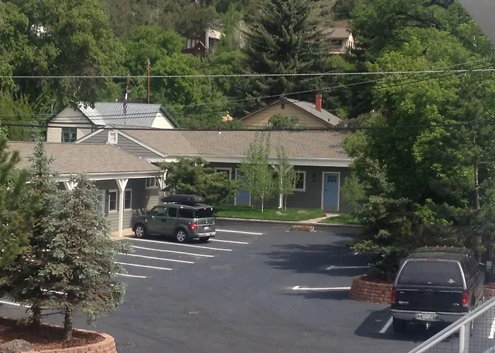 Basalt Mountain Inn
