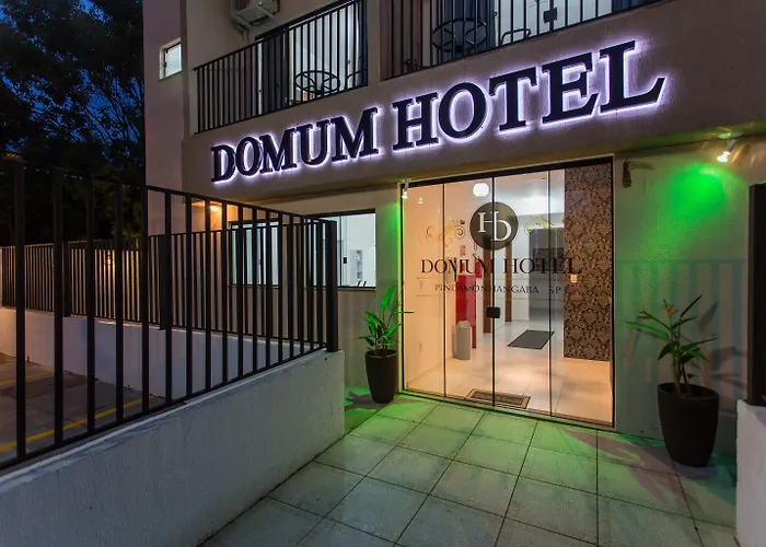 Domum Hotel