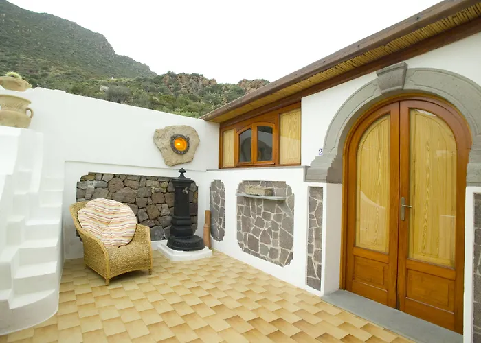 B&B Da Luca Panarea