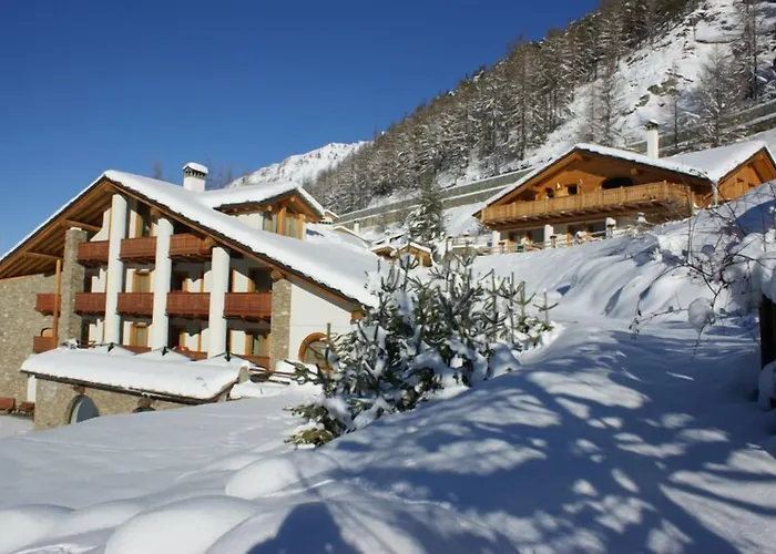 Eco Wellness Hotel Notre Maison Cogne
