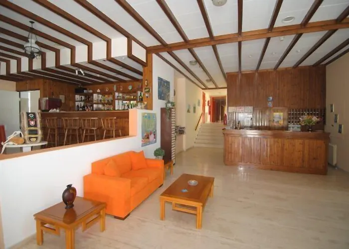 Iris Hotel Psalidi 