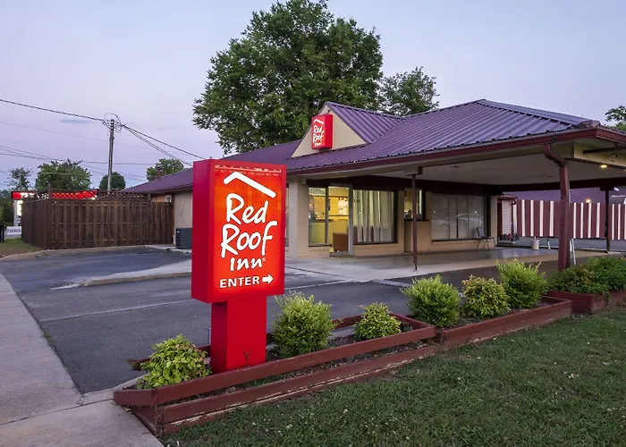 Red Roof Inn Starkville - University