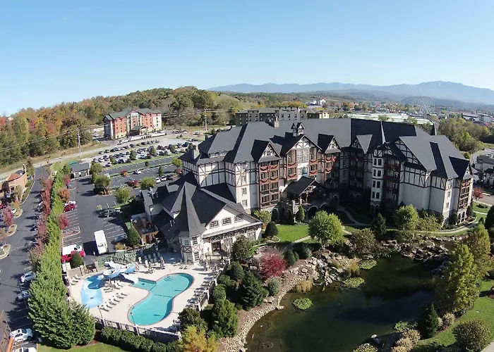 The Inn At Christmas Place Pigeon Forge