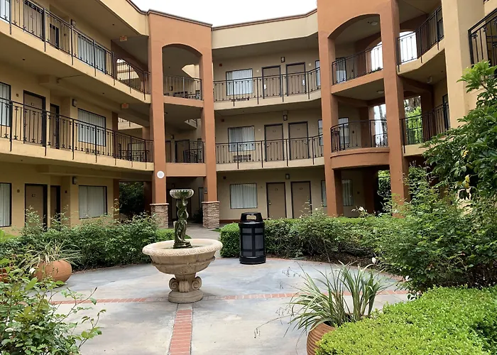 Mainstay Suites Orange County John Wayne Airport