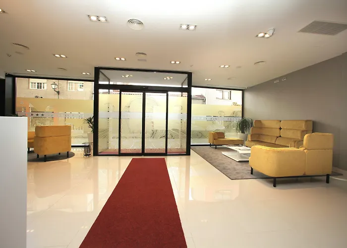 Hotel Cardenal Monforte De Lemos
