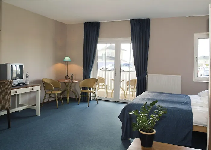 Roompot Cape Helius Beach Hotel Hellevoetsluis