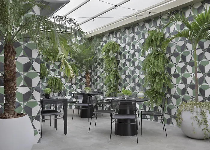 Yoo2 Rio de Janeiro, Tapestry Collection by Hilton