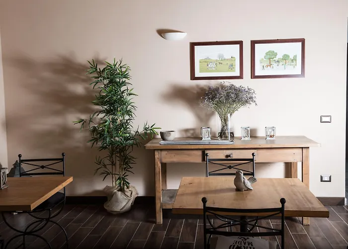 Hotel Equirelais Lomnago