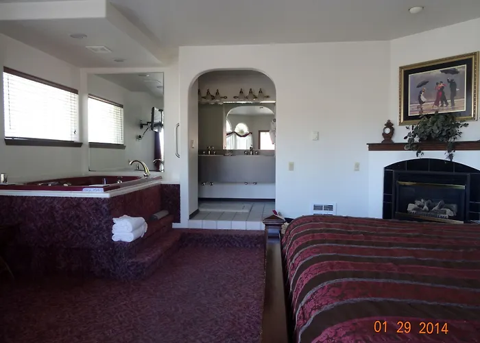 Breakers Boutique Inn Westport