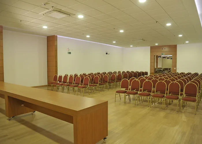 Hotel Maestro Premium Cascavel