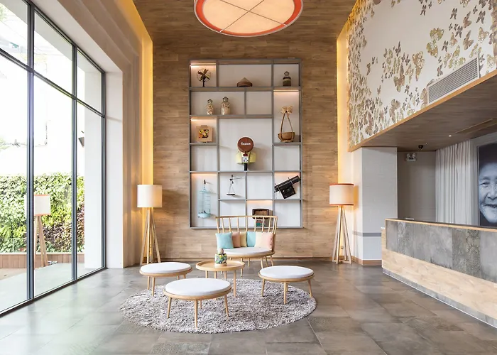 Fusion Suites Saigon Ho Chi Minh City