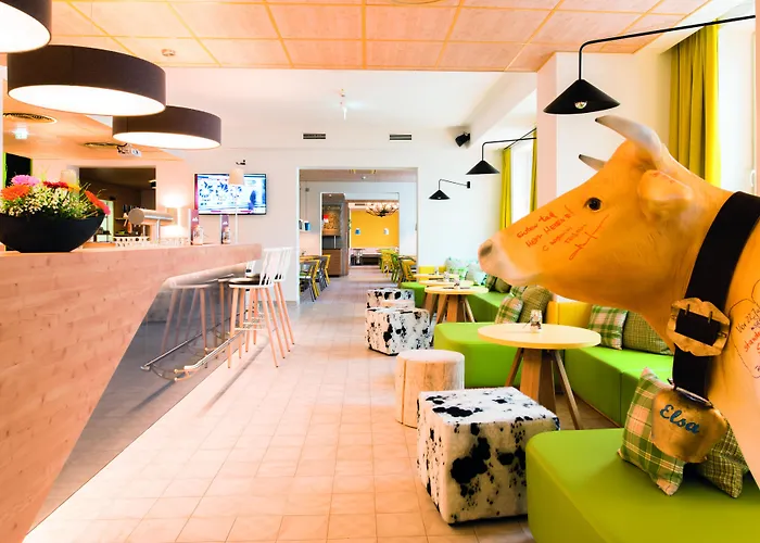 Hey Lou Hotel Piding