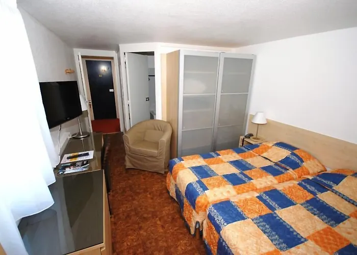 Hotel Le Relais Des Champs Eugenie-les-Bains