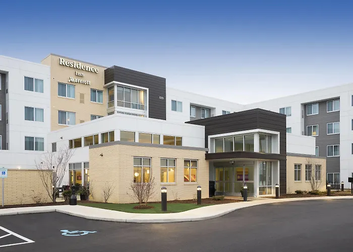 Residence Inn By Marriott Milwaukee West