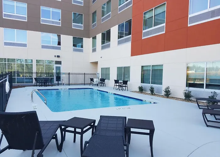 Holiday Inn Express & Suites - Carrollton West By Ihg