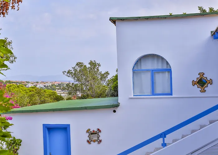 Pasalimani Hotel Çeşme