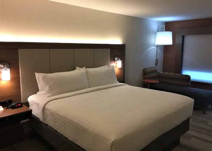Holiday Inn Express & Suites Danville By Ihg