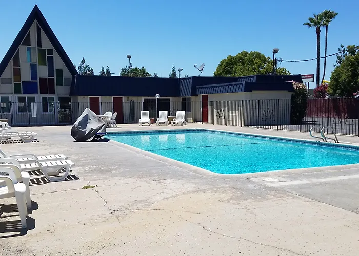Economy Inn Fresno Yosemite