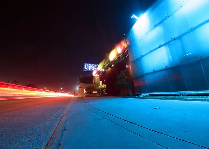 Motel Via Tijuana