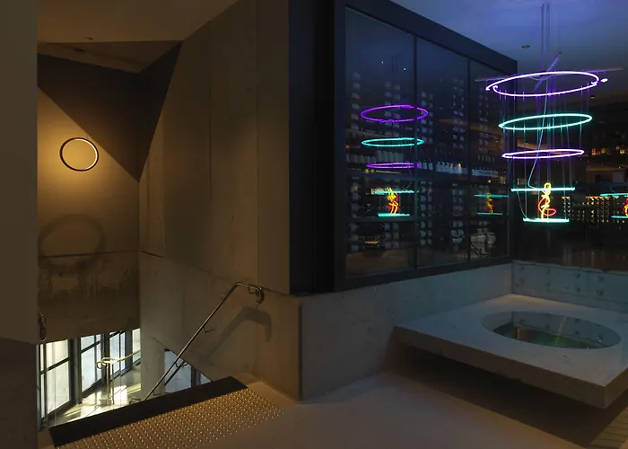 Hotel Qt Melbourne City