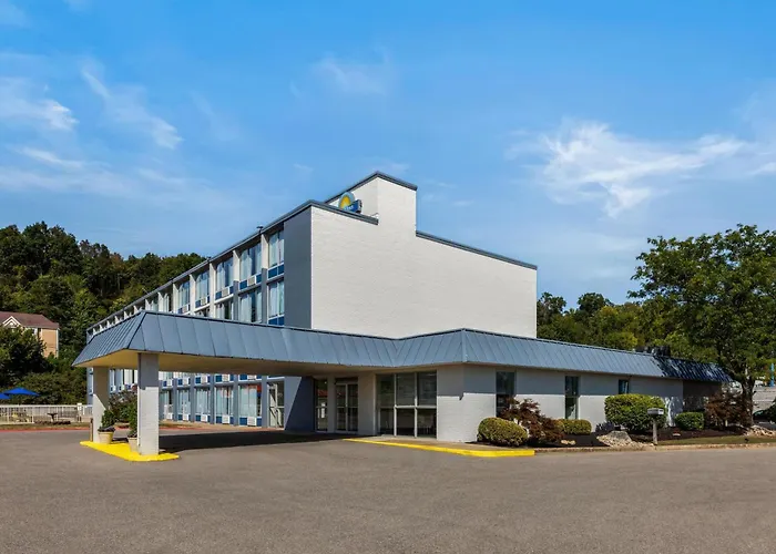 Days Inn By Wyndham Cambridge