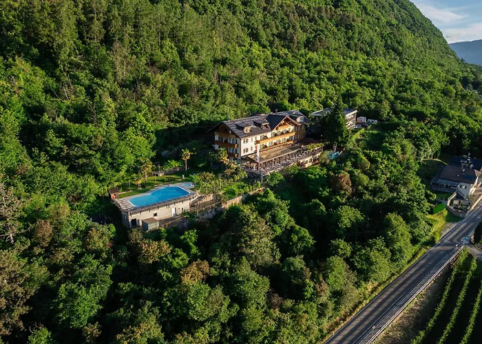 Hotel Tannhof Kaltern