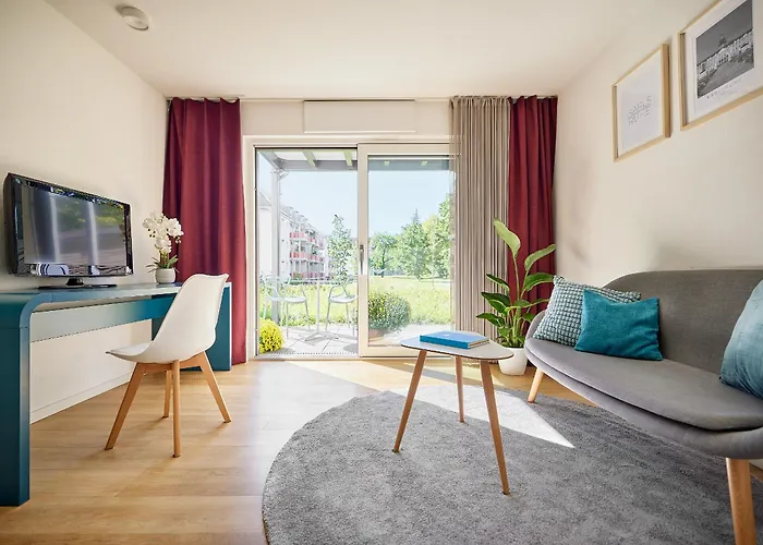 Seeger Living Premium West