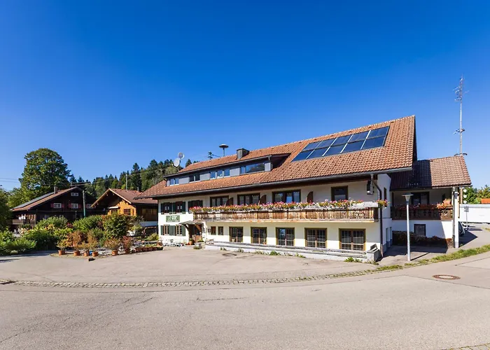 Goldiger Hirsch B&B mit Kochmöglichkeiten Immenstadt im Allgäu