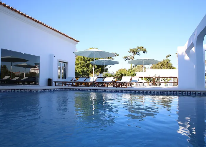 Hotéis em Santa Cruz (Oeste)