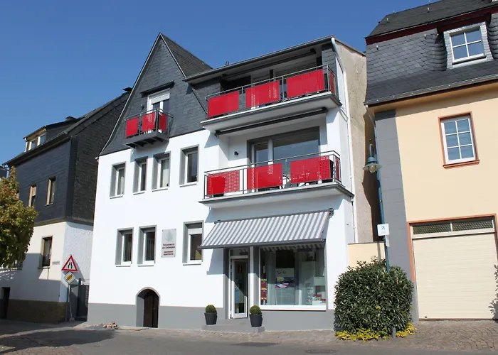 Hotel Feriendomizil am Lindenplatz Bullay