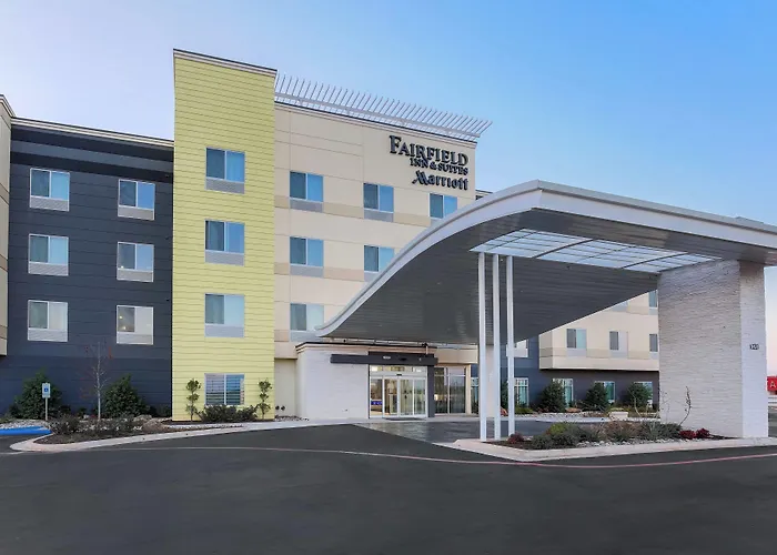 Fairfield Inn & Suites By Marriott Wichita Falls Northwest