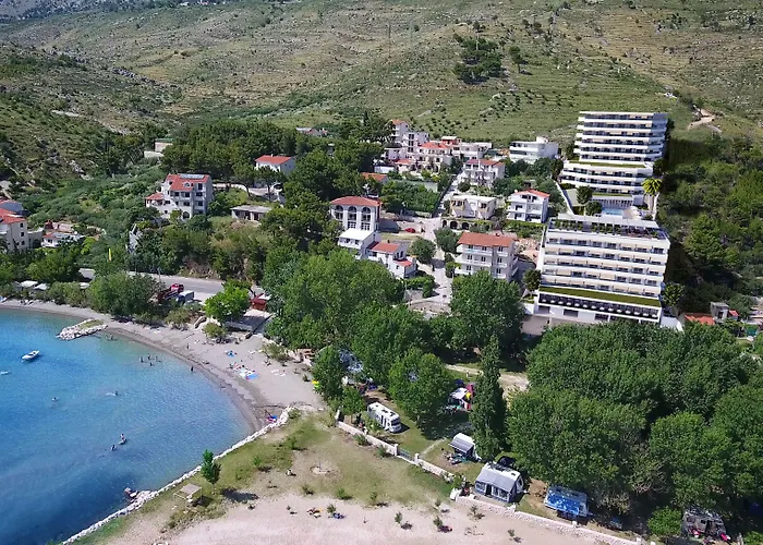Hotel Plaza Duće