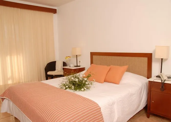 Bitzaro Grande Hotel&Suites Kalamákion