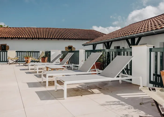 Hotel Mendionde Saint-Pée-sur-Nivelle